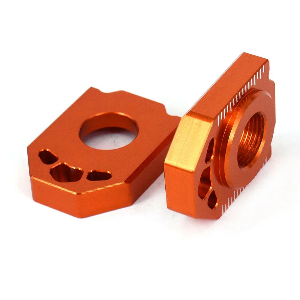 Tensor de cadena de bloque de eje trasero CNC para moto de cross 125-450 SX SXF XC XCF EXF 2013-2024 Dirt Pit Bike naranja
