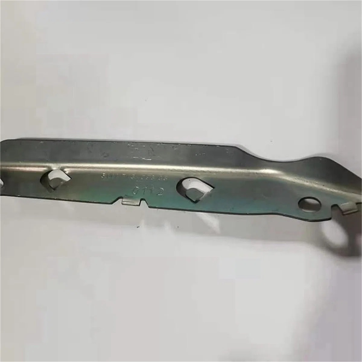 2X Soporte de montaje del parachoques delantero izquierdo y derecho, para BMW, para Serie 3 E90 E90N E91 LCI, 51117134097 soporte de parachoques automotriz
