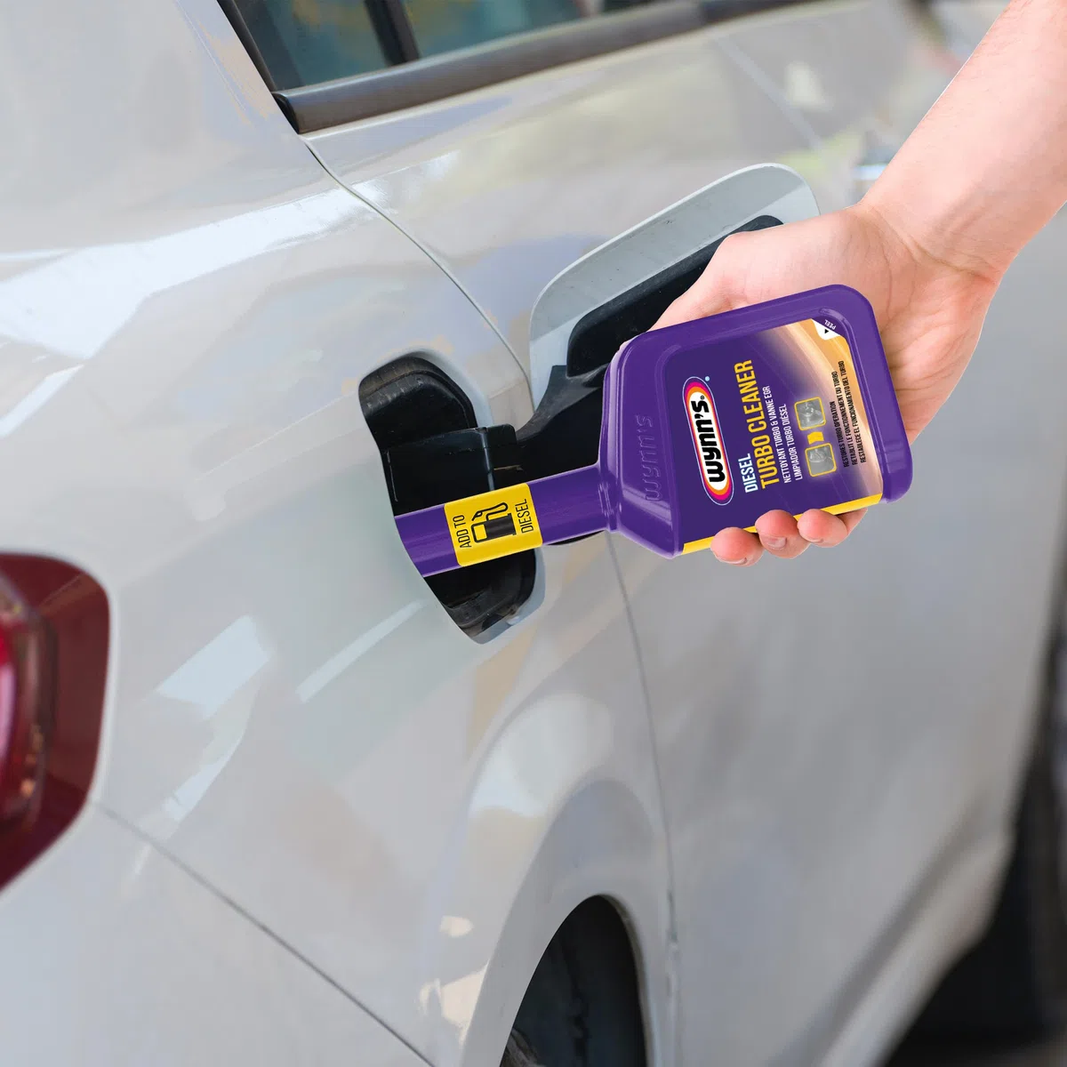 Wynn's Limpiador del Turbo Diésel – Limpia el Turbo y la Válvula EGR – Reduce Emisiones y Mejora la Combustión – Restaura la Potencia del Motor – 325 ml