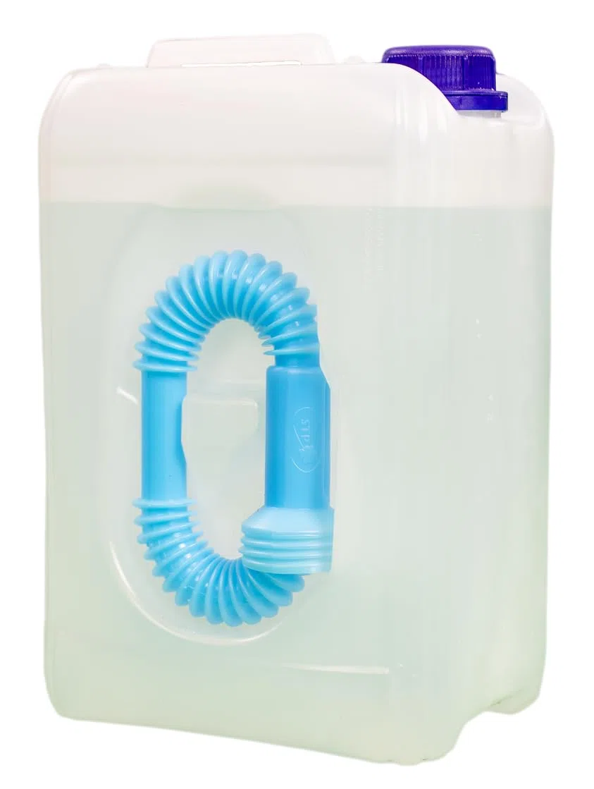 BLUECHEM AdBlue 10 litros con Boquilla. Aditivo para reduccion de emisiones en vehiculos equipados con Motores Diesel con tecnología SCR
