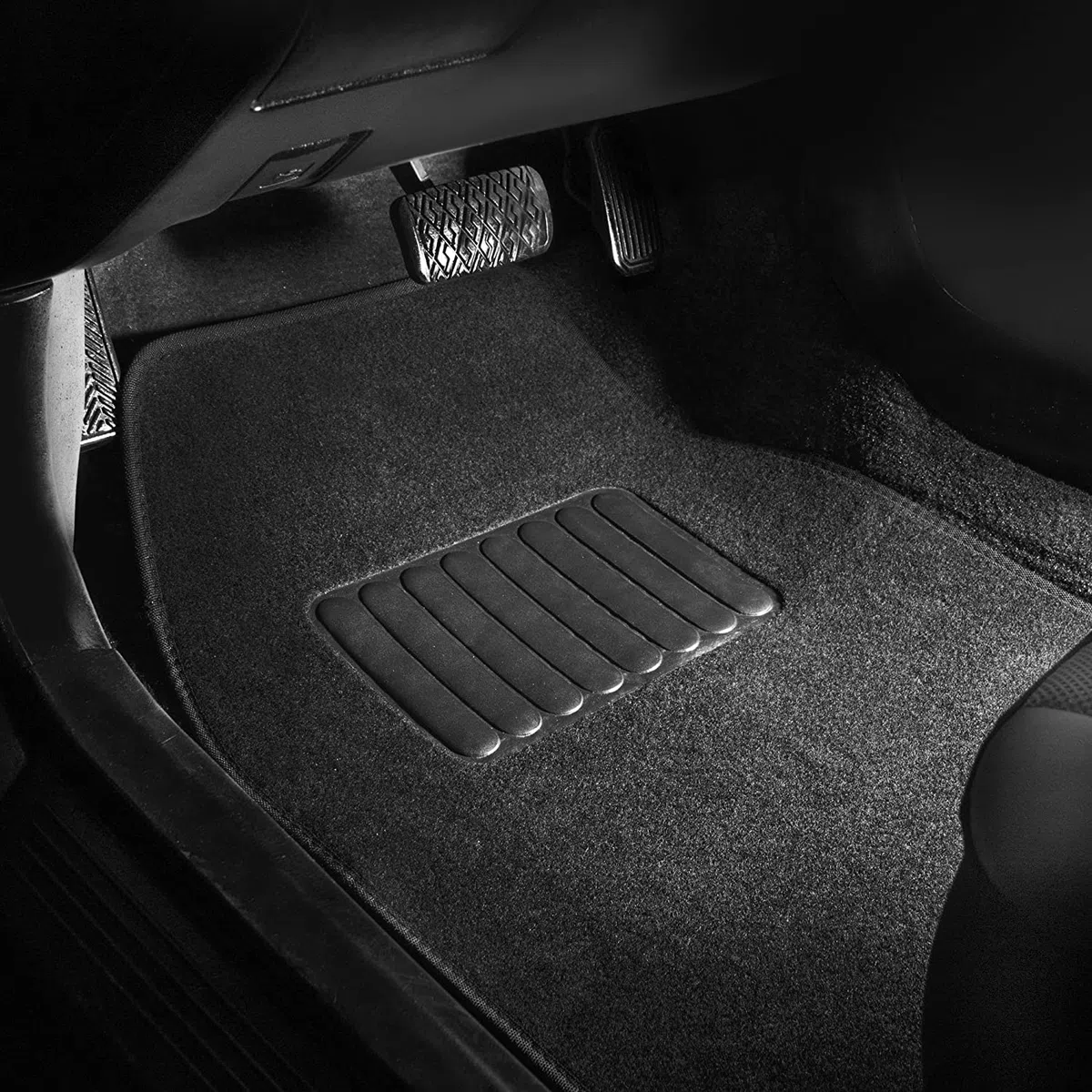 AUTOZOCO Alfombrillas de Moqueta Universales para Coche, Diseño con talonera de Goma, Alfombrilla Lavables, Alfombrillas automóvil moqueta, Delanteras 65x42 cm, traseras 29x42 cm, Negro
