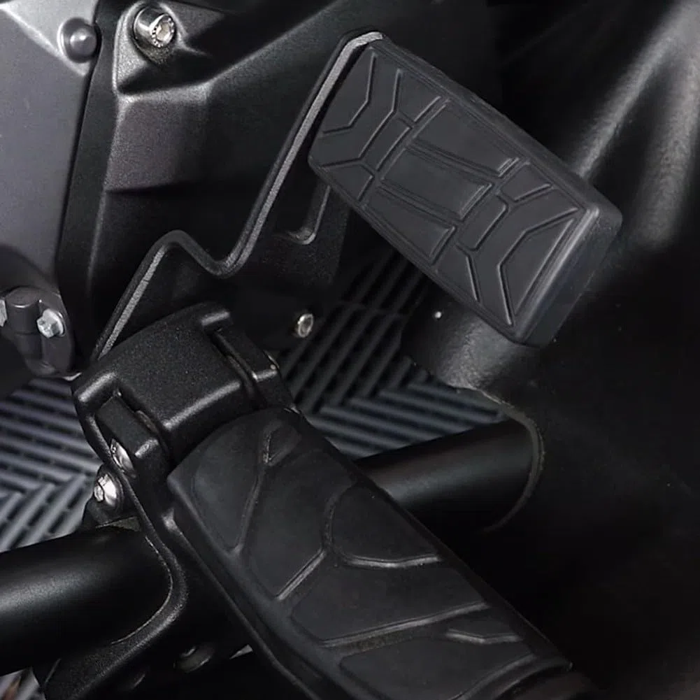 Pedal de freno de repuesto de tamaño completo para Can-Am Spyder para modelos RS RT ST F3 2010-2023 - Accesorio de almohadilla de acero y goma - Negro