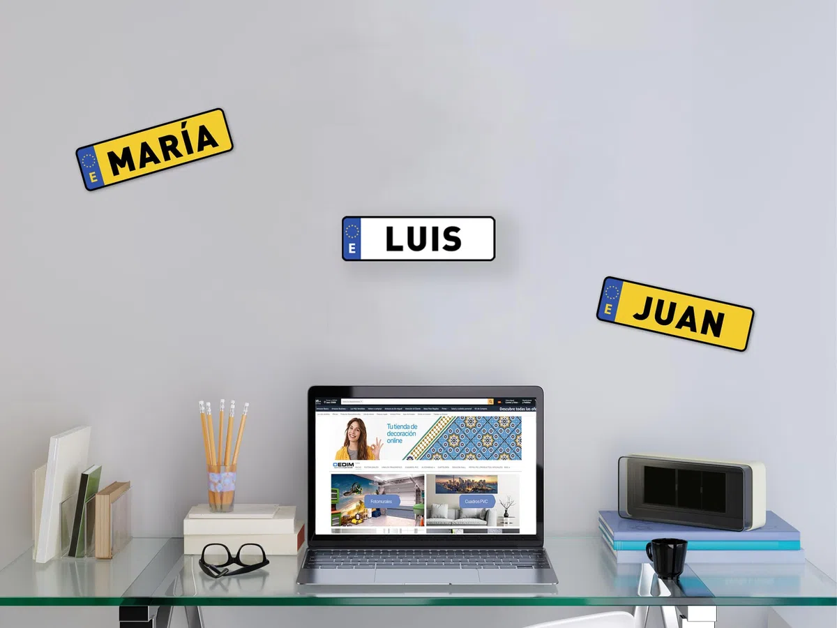 Oedim Pack de 2 Matriculas Coche Decorativas Personalizadas, 49,6x11,6cm, Divertida y Original, Fabricada en PVC