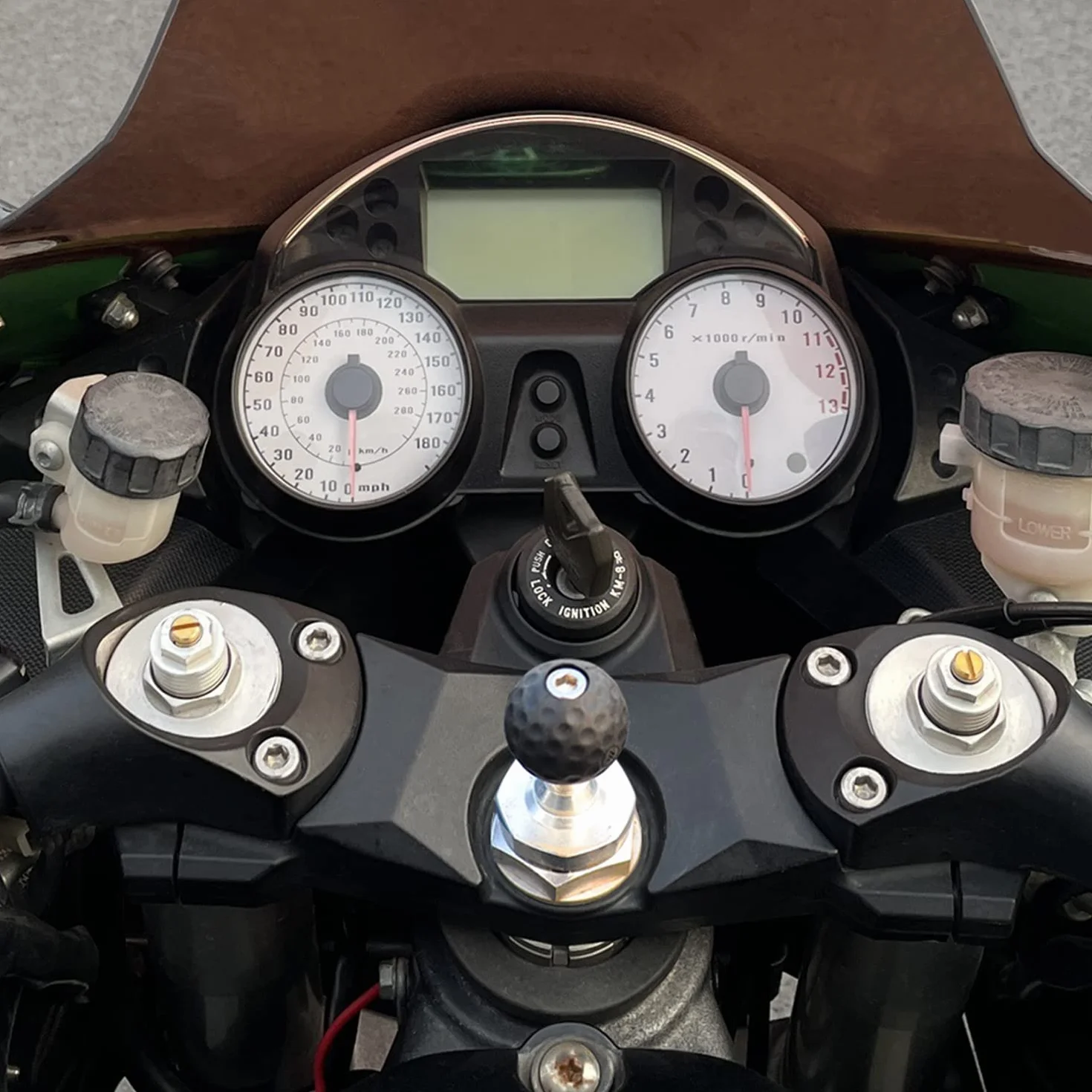 iMESTOU Soporte de Horquilla de Moto, Adaptador de Base de Bola de 1 Pulgadas para Agujeros de Horquilla de 12 a 30 mm Compatible con Motocicletas Yamaha/Kawasaki Ninja/BMW/Suzuki/Ducati