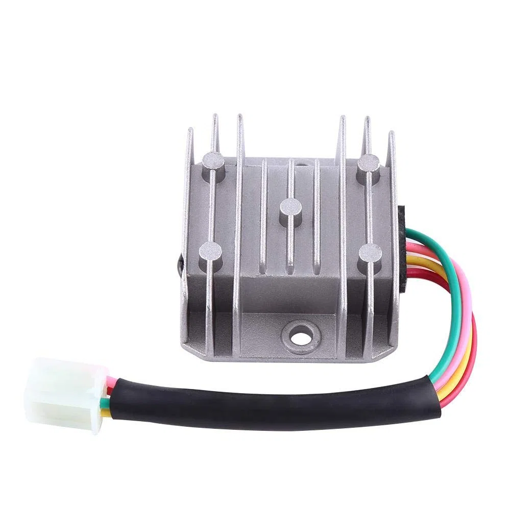 Regulador de motocicleta, 4 cables 4 pines Regulador Estabilizador de rectificador Regulador de motocicleta de 12 voltios para 150-250CC Moto Scooter Ciclomotor ATV