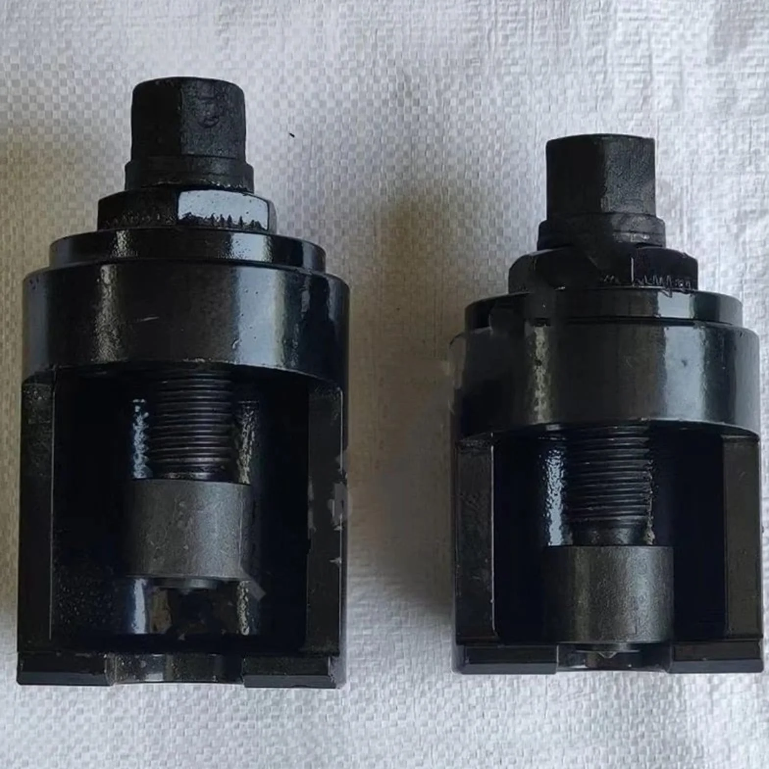 bolas para dirección de coche Extractor de rótula neumático para carro, extractor 30/36 mm, jaula bolas con manguito tuerca Conjunto de rótula(TOP CAP 36MM)