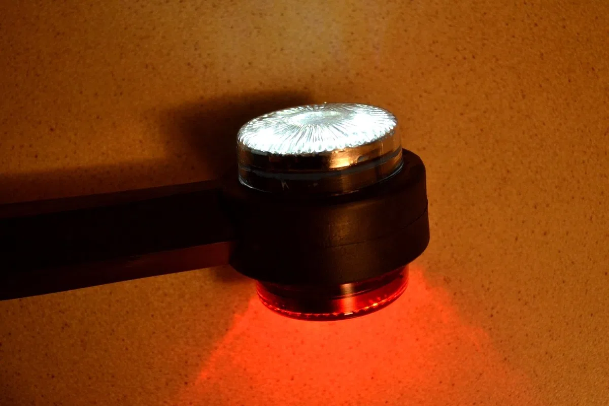 2x Luces Marcadoras Laterales de Recuperación 24 Voltios Blanco Rojo Remolque Camión Caravana Chasis Autocaravana
