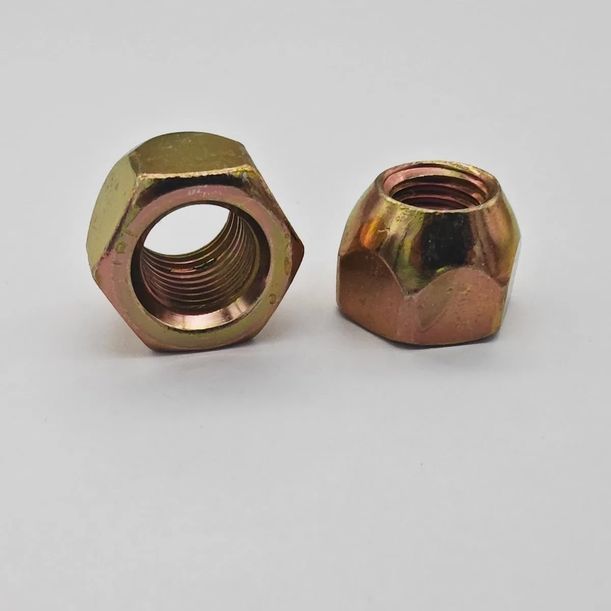 CGEAMDY 20 Piezas Tuercas Rueda Cónicas, Tuercas Llanta Abiertas Para Llantas Acero, Tuercas De Rueda Cuello Cónico 60º, Herramienta Coche Unión Cónica Para Llantas Originales(M14x1.5)