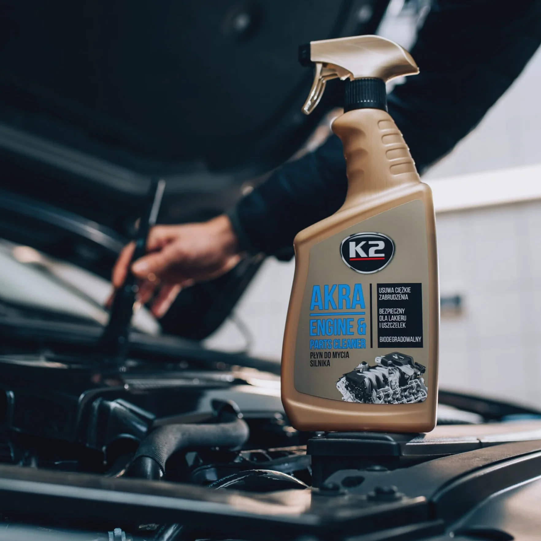 K2 Spray Limpiador Desengrasante para Motor Pack de 3 - Limpia Superficies Externas Aceite,Grasa,Polvo y Suciedad Adherida Herramientas y Suelos - Akra 750ml
