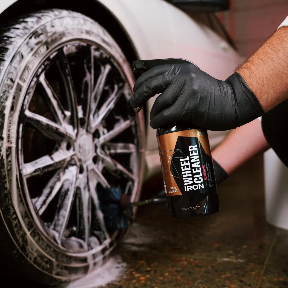 Gyeon Q2M Iron Wheel Cleaner - 500ml