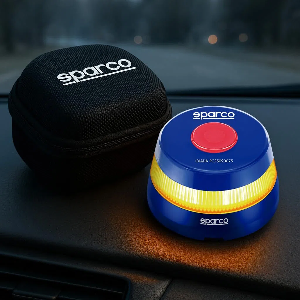 Sparco Luz Emergencia Coche V16 Homologada DGT 3.0 con Geolocalización, SIM y Datos Incluidos hasta 2038 + Estuche de Regalo, Baliza Obligatoria Enero 2026, App incluida (Plástico ABS)