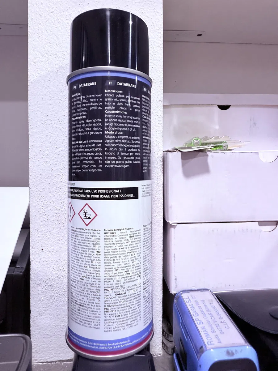 Genérico Datacol Databrake | Limpiador de Frenos Profesional en Spray | Eliminador de Grasa, Aceite y Polvo de Freno | 500 ml | Pack 4 Unidades, Referencia Z325123ES